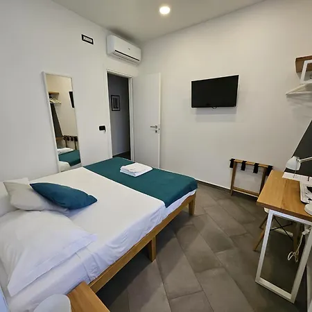 Fuori Squadro - In Centro Con Terrazza Relax Vista Mare