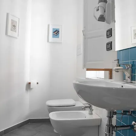 Fuori Squadro - In Centro Con Terrazza Relax Vista Mare